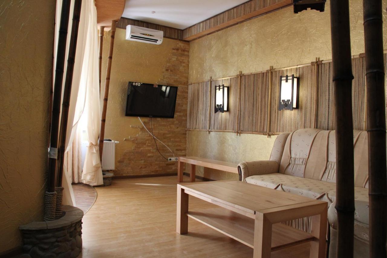 Mishyn-City Hotel Dobrovlyany ภายนอก รูปภาพ