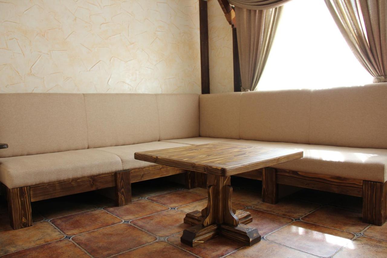 Mishyn-City Hotel Dobrovlyany ภายนอก รูปภาพ
