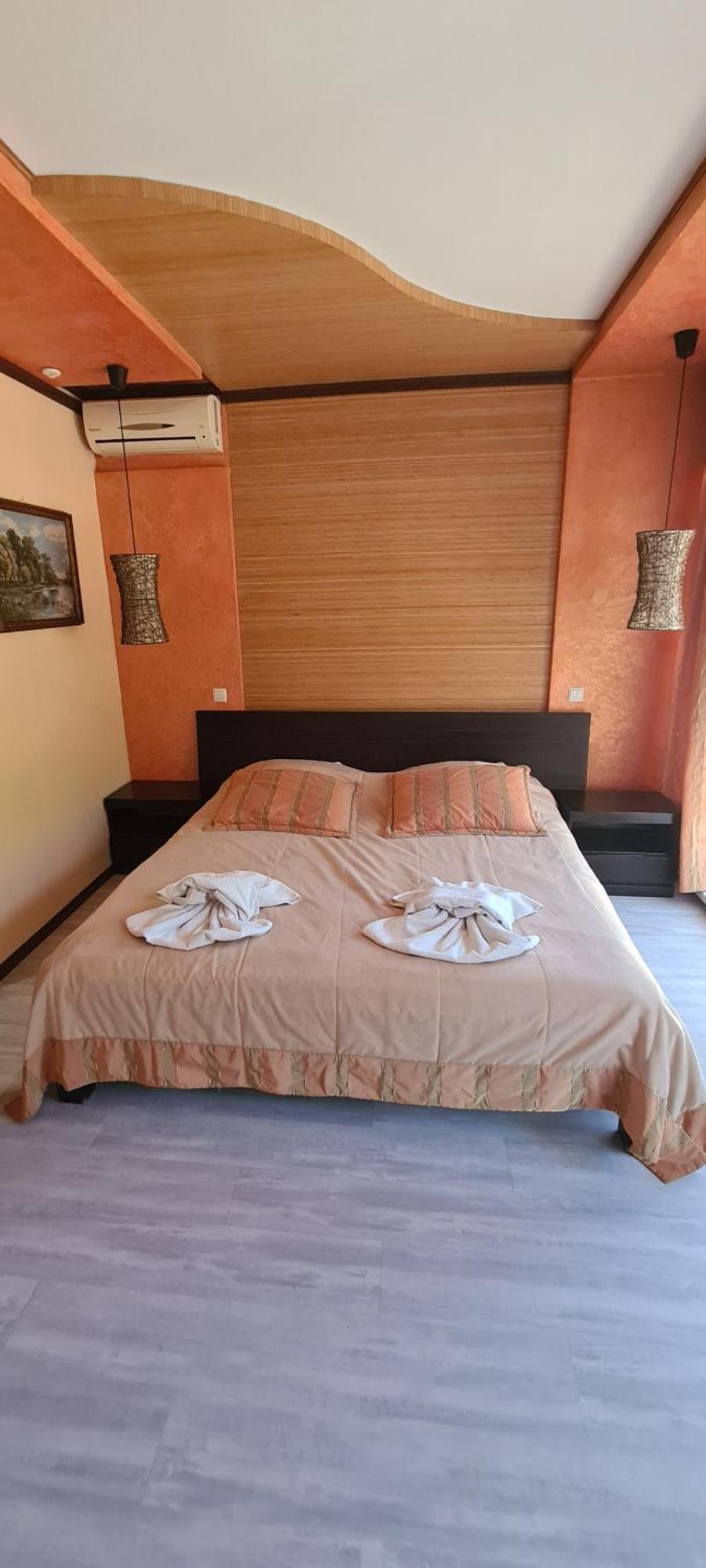 Mishyn-City Hotel Dobrovlyany ภายนอก รูปภาพ