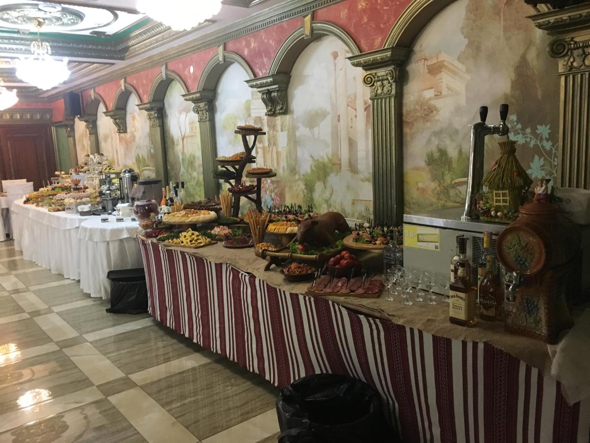 Mishyn-City Hotel Dobrovlyany ภายนอก รูปภาพ