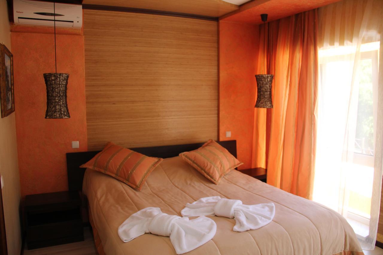 Mishyn-City Hotel Dobrovlyany ภายนอก รูปภาพ